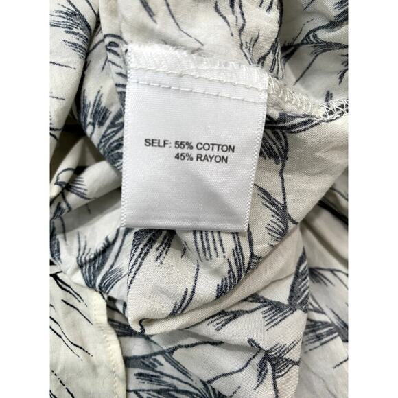 Rose + Olive Floral Sleeveless Top - Size Large (EUC) - Picture 4 of 4